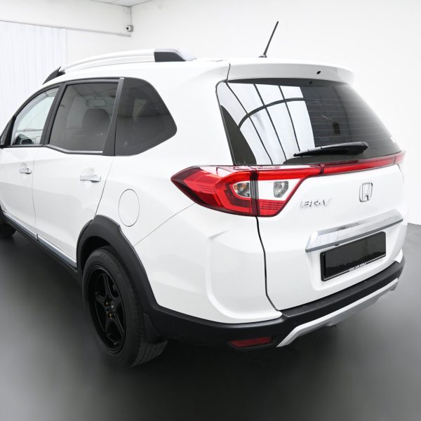 Honda BR-V Hatchback 5dr 1.5 V AT (2017) - Image 9