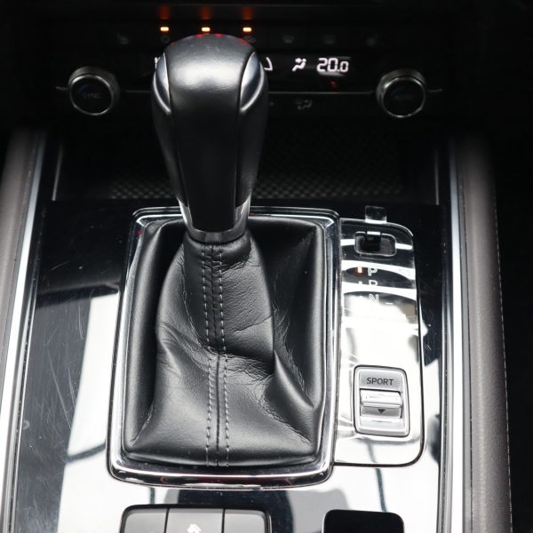 Mazda CX-8 2.5 Mid Plus AT (2019) - Image 4