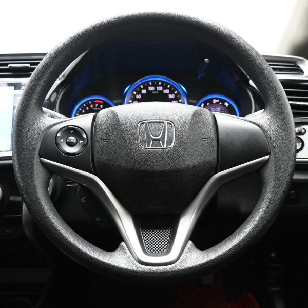 Honda City 1.5 E AT (2015) - Image 18