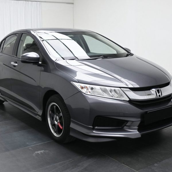 Honda City 1.5 E AT (2015) - Image 3
