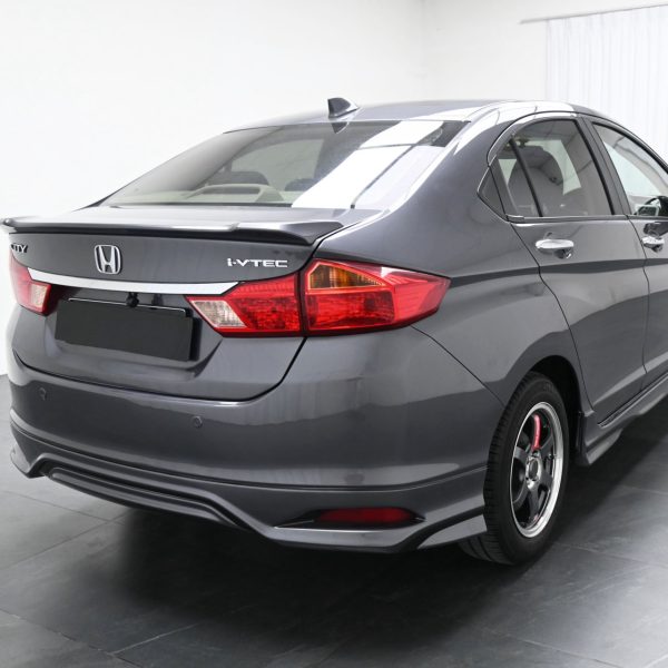 Honda City 1.5 E AT (2015) - Image 9