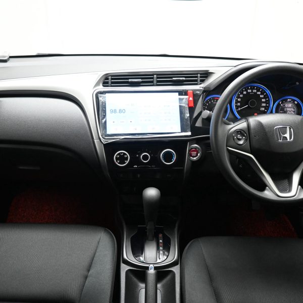 Honda City 1.5 E AT (2015) - Image 10