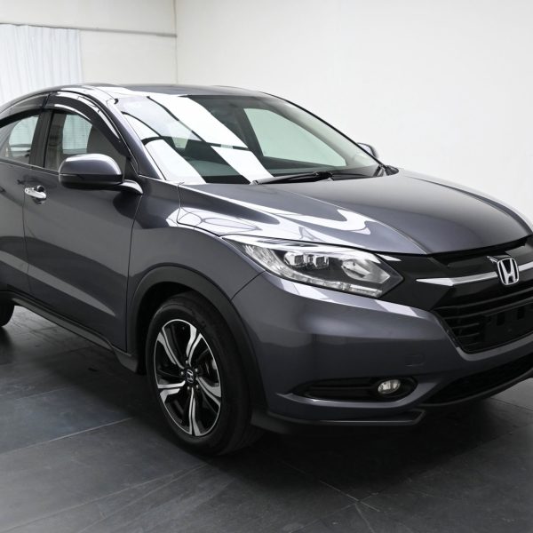 Honda HR-V Hatchback 5dr 1.8 CVT V AT (2018) - Image 3