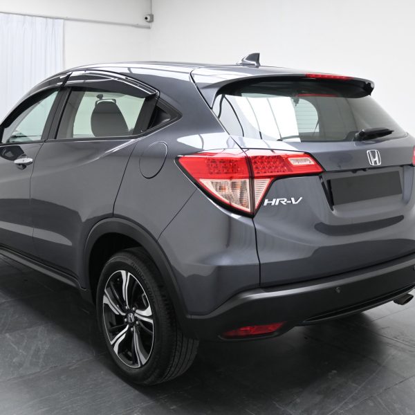 Honda HR-V Hatchback 5dr 1.8 CVT V AT (2018) - Image 6