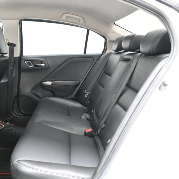 Honda City 1.5 V Auto AT (2019) - Image 13