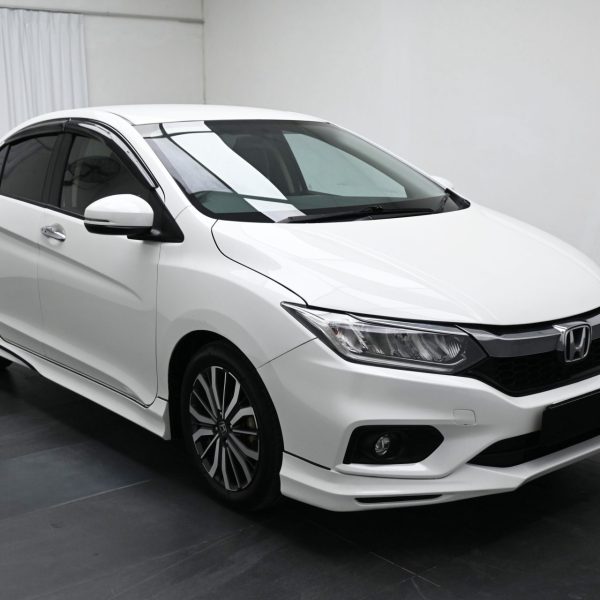Honda City 1.5 V Auto AT (2019) - Image 3