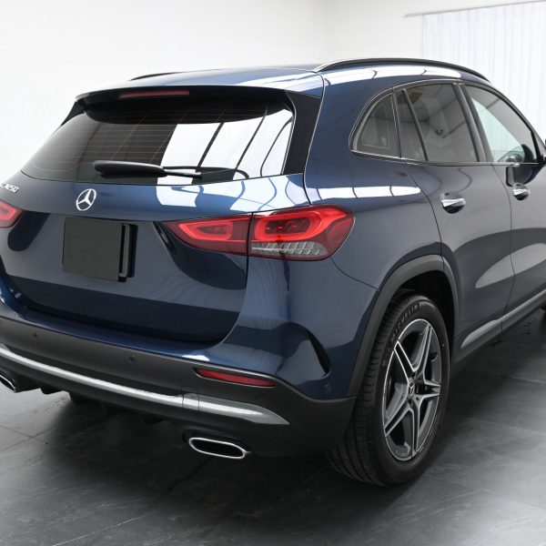 Mercedes-Benz GLA250 2 AT (2021) - Image 12