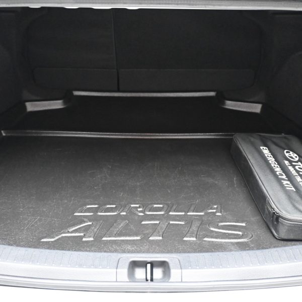 Toyota Corolla Altis E210 Sedan 4dr G CVT 7sp FWD 1.8i AT (2022) - Image 5