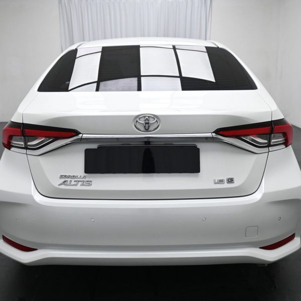 Toyota Corolla Altis E210 Sedan 4dr G CVT 7sp FWD 1.8i AT (2022) - Image 8