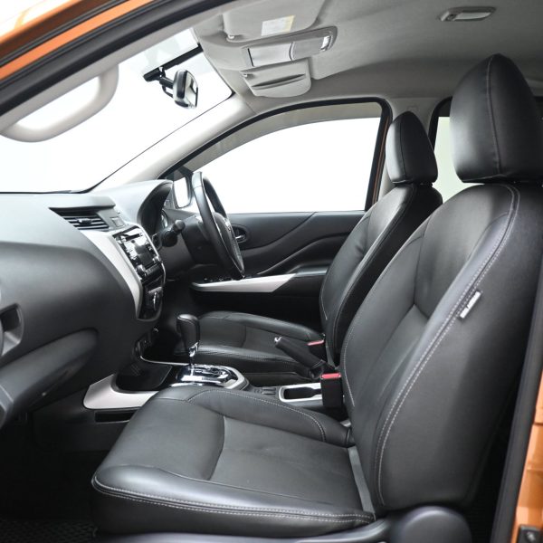 Nissan Navara D23 Pickup 4dr DCab NP300 VL SA 7sp 4WD 2.5DDiT AT (2018) - Image 11