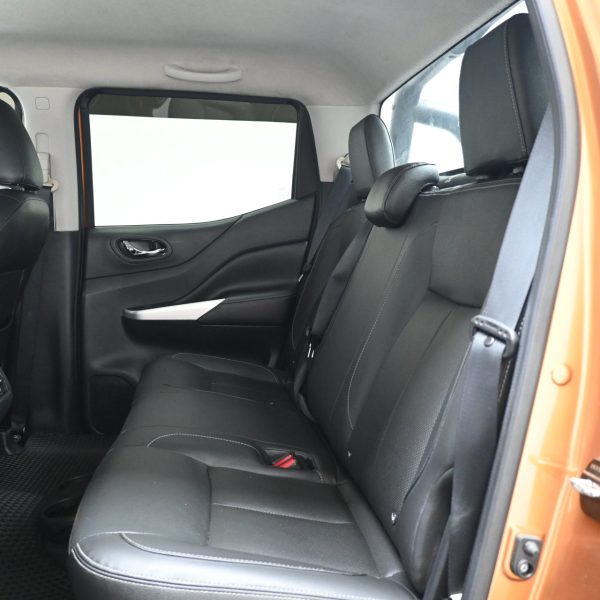 Nissan Navara D23 Pickup 4dr DCab NP300 VL SA 7sp 4WD 2.5DDiT AT (2018) - Image 13