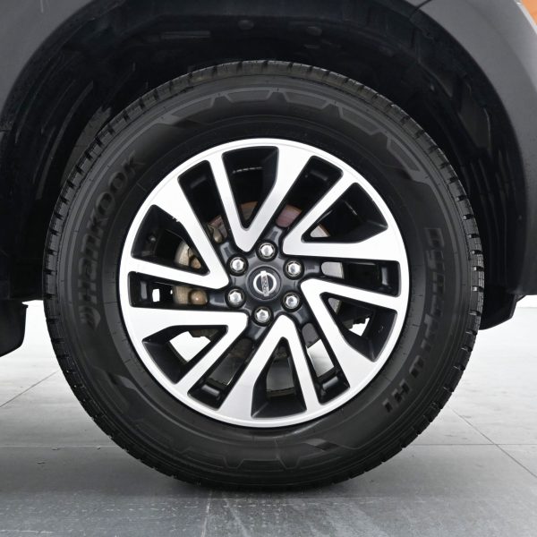 Nissan Navara D23 Pickup 4dr DCab NP300 VL SA 7sp 4WD 2.5DDiT AT (2018) - Image 5