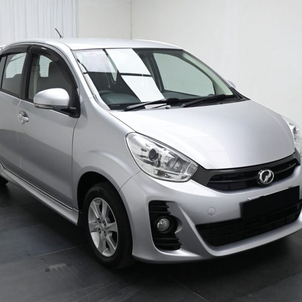 Perodua Myvi M600 Hatch 5dr SE Auto 4sp FWD 1.3i AT (2014) - Image 3