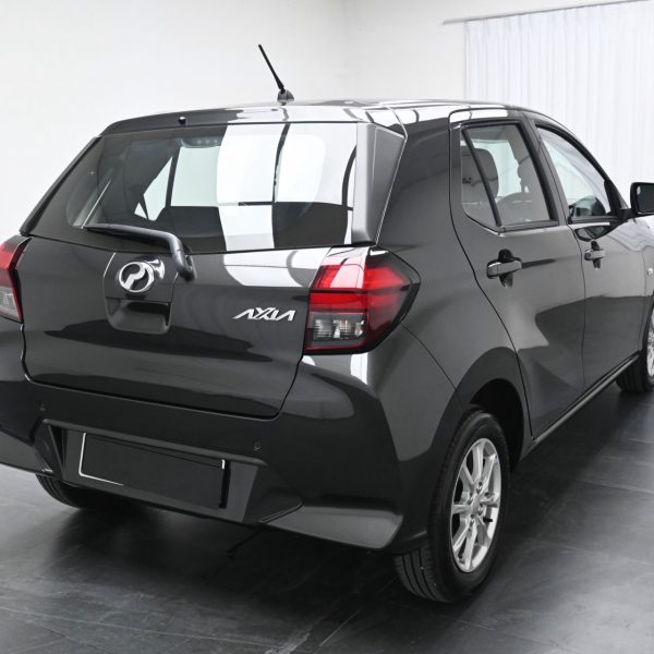 Perodua Axia 1.0 G D74A Auto AT (2024) - Image 8