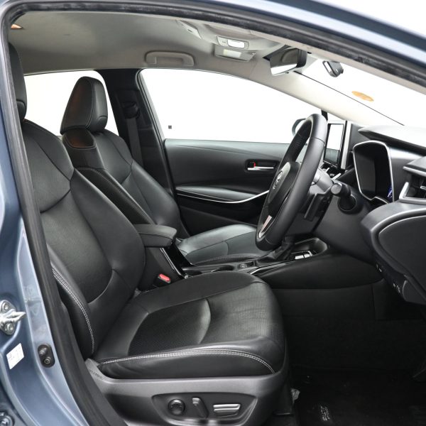 Toyota Corolla Altis E210 Sedan 4dr G CVT 7sp FWD 1.8i AT (2021) - Image 11