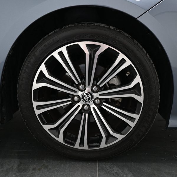 Toyota Corolla Altis E210 Sedan 4dr G CVT 7sp FWD 1.8i AT (2021) - Image 6