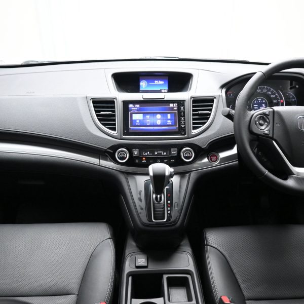Honda CR-V Hatchback 5dr 2.0 2WD i-VTEC AT (2016) - Image 8