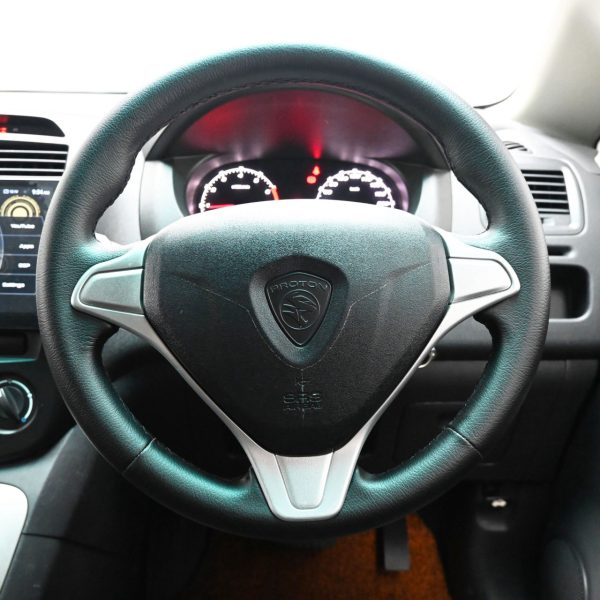 Proton Exora FZ6 Wagon 5dr Turbo 7st CVT FWD 1.6iT (Premium) AT (2016) - Image 15