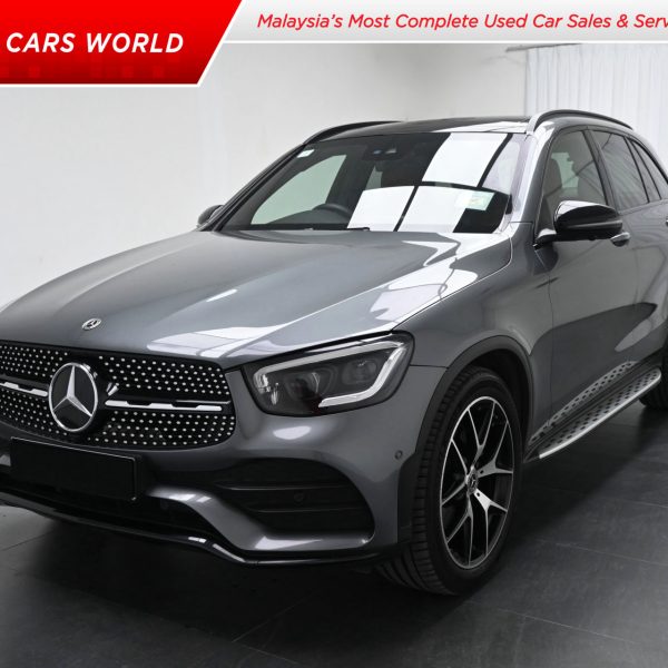 Mercedes-Benz GLC300 2.0 4MATIC AMG AT (2021) - Image 1