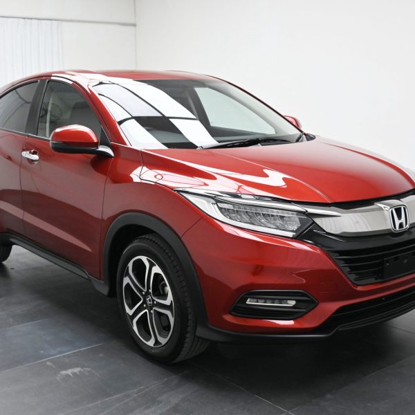 Honda HR-V 1.8L V Auto AT (2021) - Image 3