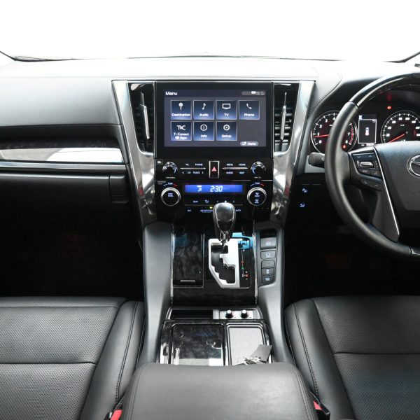 Toyota Alphard 2.5 SC Auto AT (2021) - Image 15