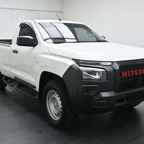 Mitsubishi Triton 2.4 MT Single Cap AT (2024) - Image 3
