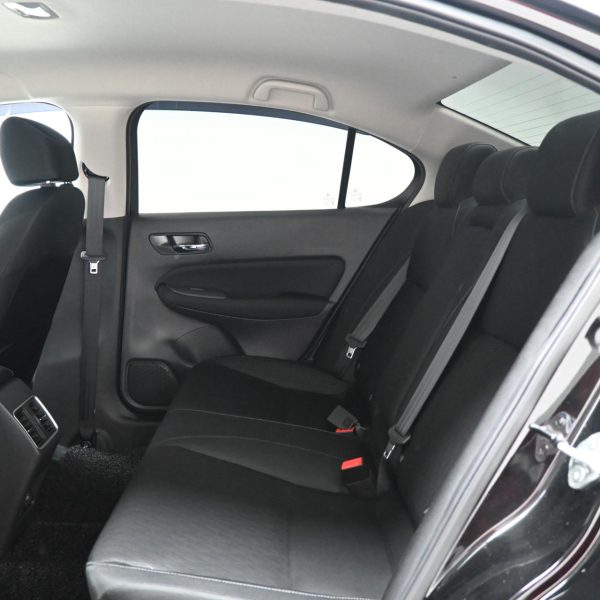 Honda City 1.5 E Sedan Auto AT (2023) - Image 14