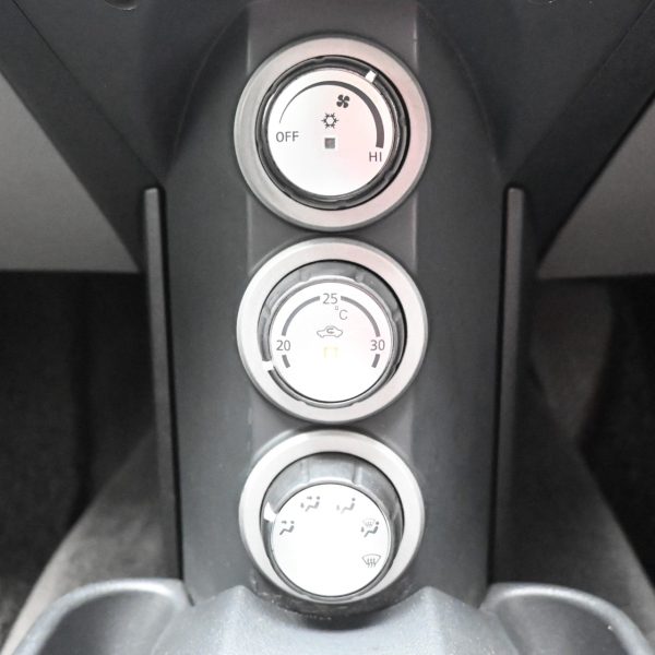 Proton Persona CM6S Sedan 4dr Elegance Auto 4sp FWD 1.6i (Base Line) AT (2011) - Image 15