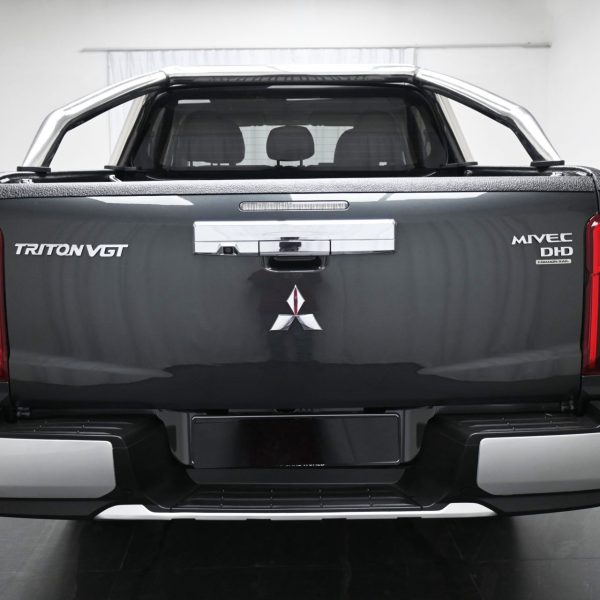 Mitsubishi Triton KL-Facelift Pickup 4dr DCab VGT AT 4WD 2.4DDiT AT (2019) - Image 7