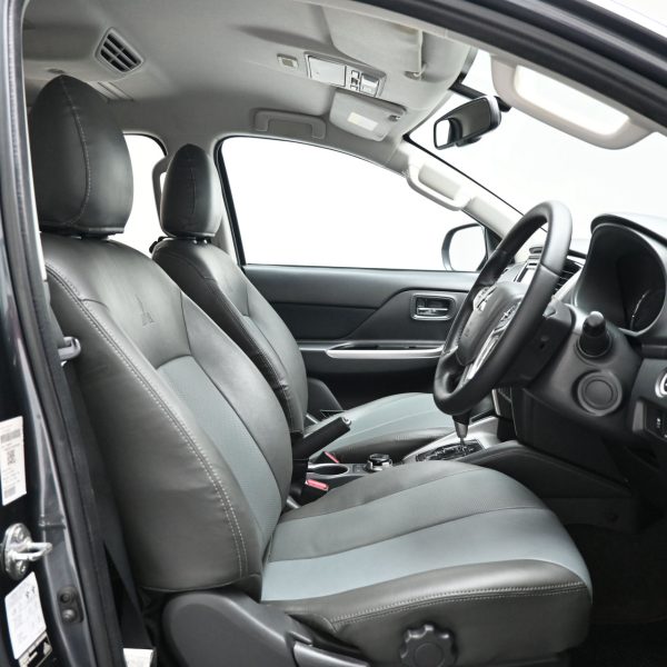Mitsubishi Triton KL-Facelift Pickup 4dr DCab VGT AT 4WD 2.4DDiT AT (2019) - Image 10