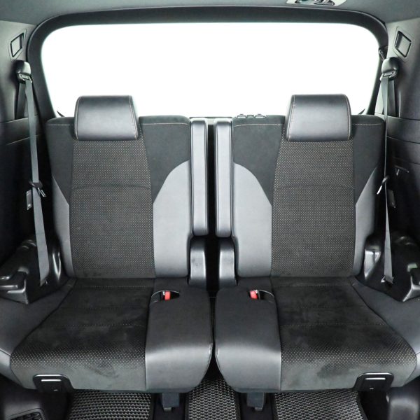 Toyota Alphard 2.5 S A TYPE GOLD AT (2020) - Image 18