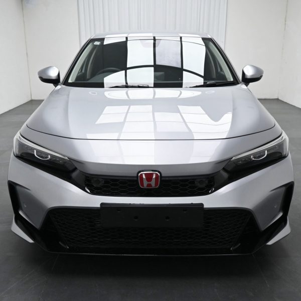 Honda Civic 1.5 E Auto AT (2023) - Image 2