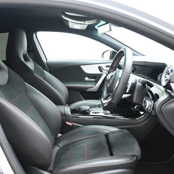 Mercedes-Benz A250 W177 Hatch 5dr Sport 7G-DCT 7sp FWD 2.0DiT Sport AT (2018) - Image 12