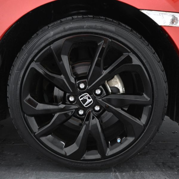 Honda Civic FC 1.5 TC-P (A) AT (2020) - Image 13