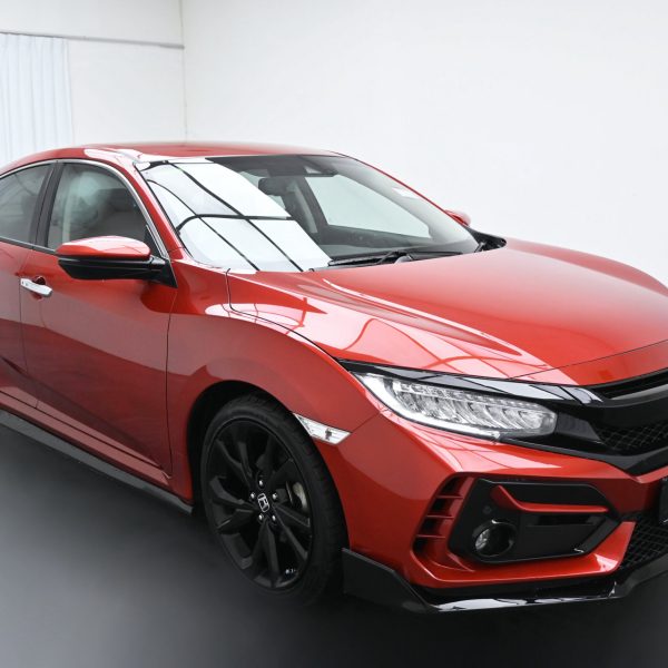 Honda Civic FC 1.5 TC-P (A) AT (2020) - Image 6