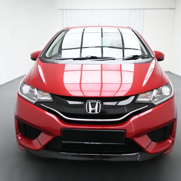 Honda Jazz GK Hatch 5dr E i-VTEC CVT FWD 1.5i AT (2016) - Image 2