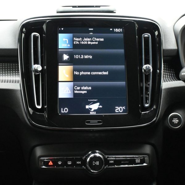 Volvo XC40 2.0 Wagon 5dr T5 AWD R-Design AT (2021) - Image 19