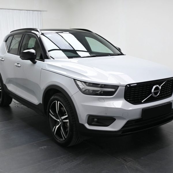 Volvo XC40 2.0 Wagon 5dr T5 AWD R-Design AT (2021) - Image 3