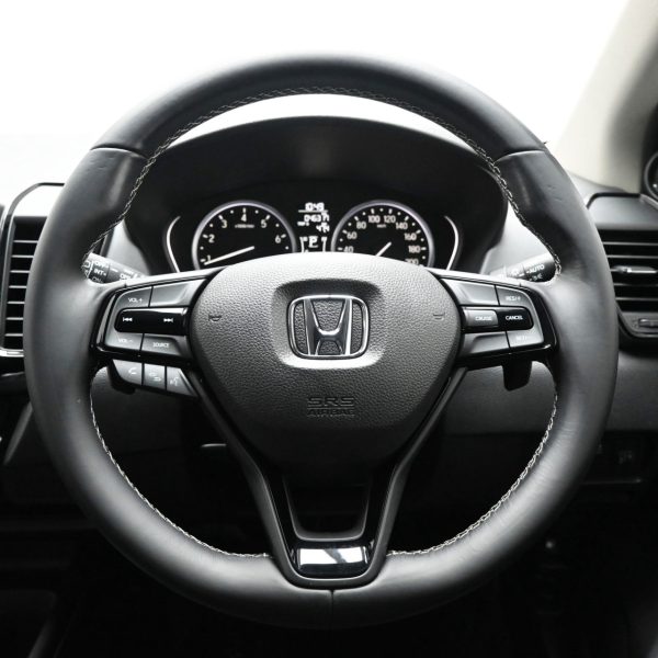 Honda City 1.5 V Hatchback Auto AT (2023) - Image 15