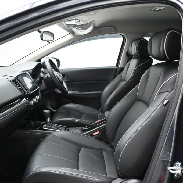 Honda City 1.5 V Hatchback Auto AT (2023) - Image 9