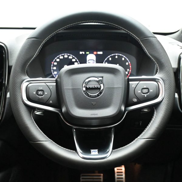 Volvo XC40 2.0 Wagon 5dr T5 AWD R-Design AT (2019) - Image 15