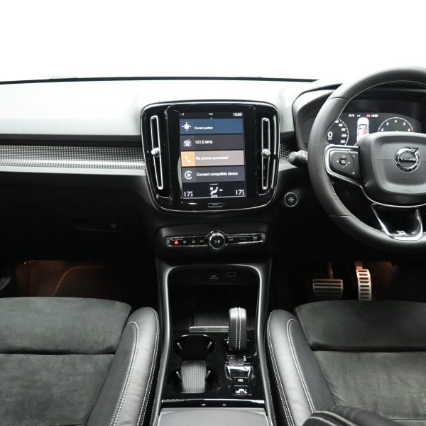 Volvo XC40 2.0 Wagon 5dr T5 AWD R-Design AT (2019) - Image 7