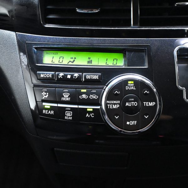 Toyota ESTIMA ACR50 Wagon 5dr Aeras 7st CVT 7sp FWD 2.4i [IMP] AT (2015) - Image 19
