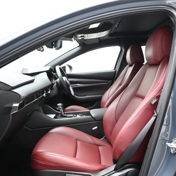Mazda 3 Hatchback 3 2.0 BP Liftback High Plus SKYACTIV-G Auto AT (2022) - Image 9