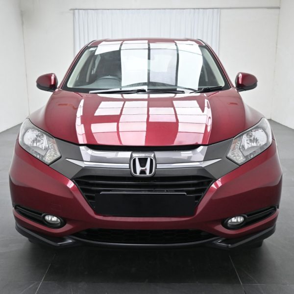 Honda HR-V Hatchback 5dr 1.8 CVT S AT (2018) - Image 2