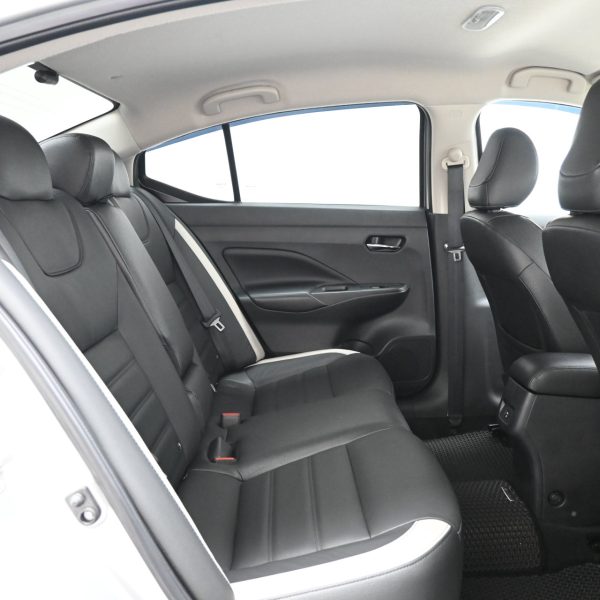 Nissan Almera 1.0T VLT AT (2022) - Image 10