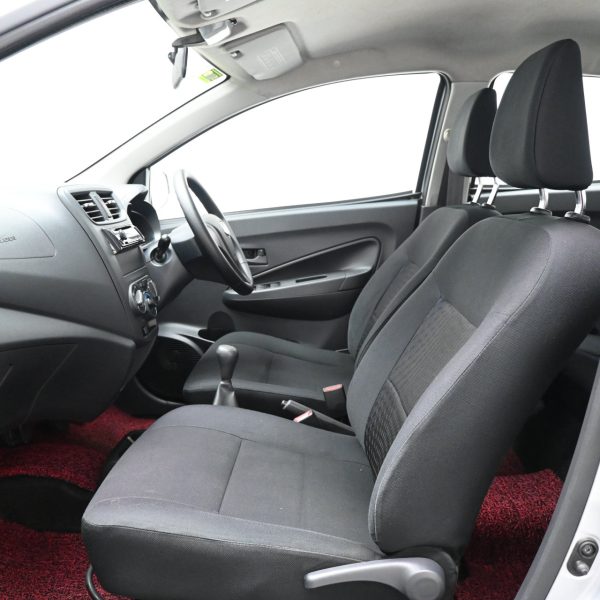 Perodua Axia Hatch 5dr E Man 5sp FWD 1.0i MT (2015) - Image 9