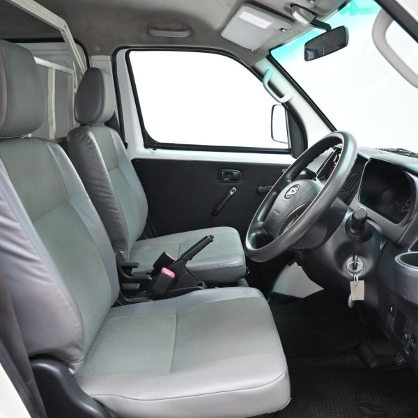 Daihatsu Gran Max Panel Van 1.5 (M) AT (2021) - Image 9
