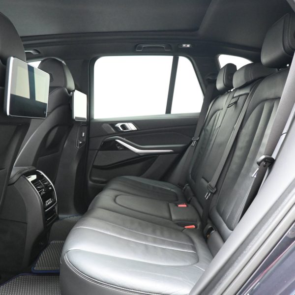 BMW X5 XDrive45e 3.0 M Sport Auto AT (2020) - Image 11