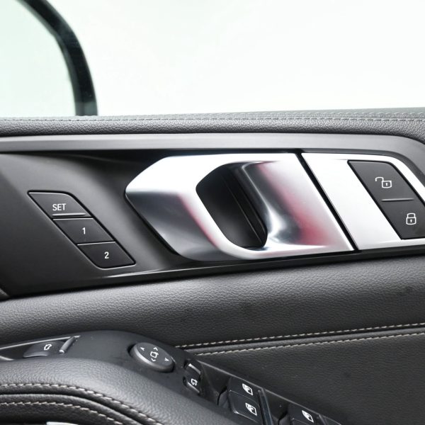 BMW X5 XDrive45e 3.0 M Sport Auto AT (2020) - Image 12